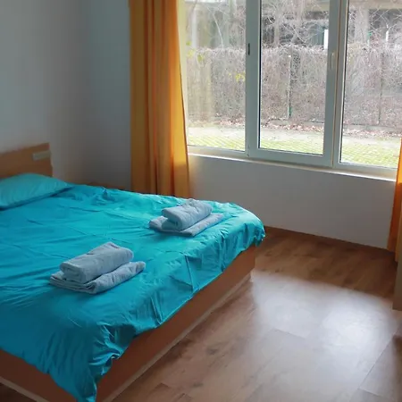 One Bedroom At Yassen Complex. 5 Mins To The Beach Апартамент *